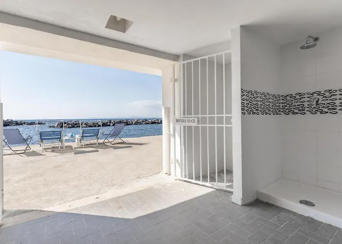 Waters Edge Villa *